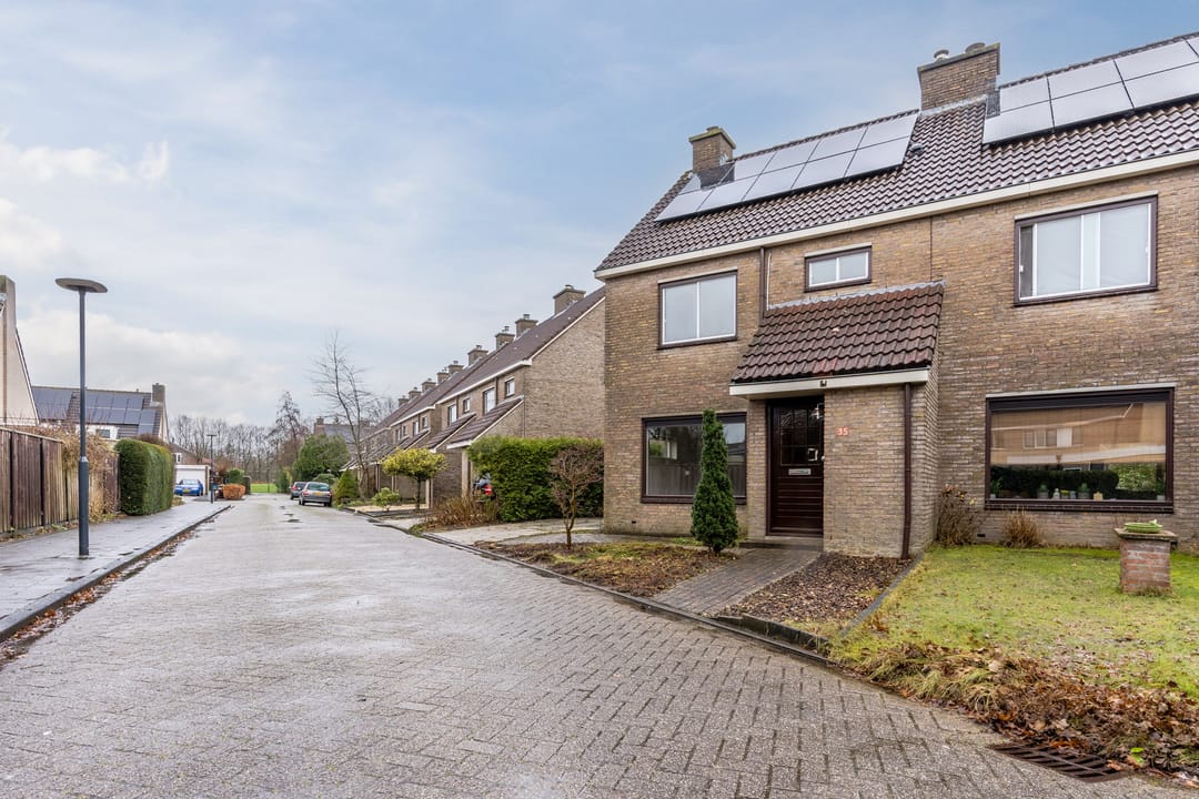 Foto 7 van Voorhuis 35