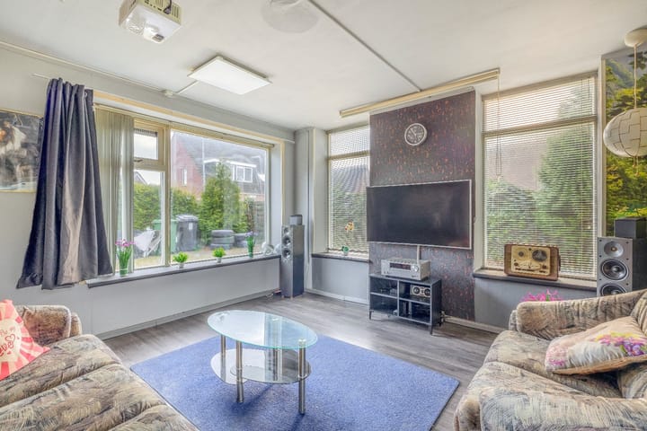 Foto 13 van Metzlaantje 1