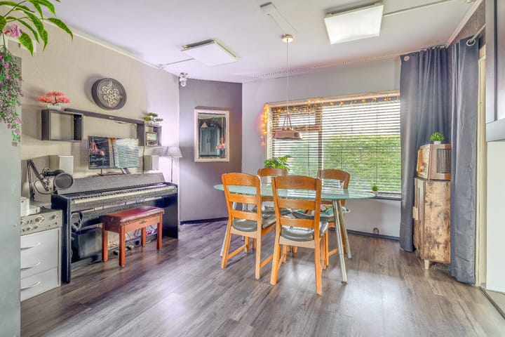 Foto 15 van Metzlaantje 1