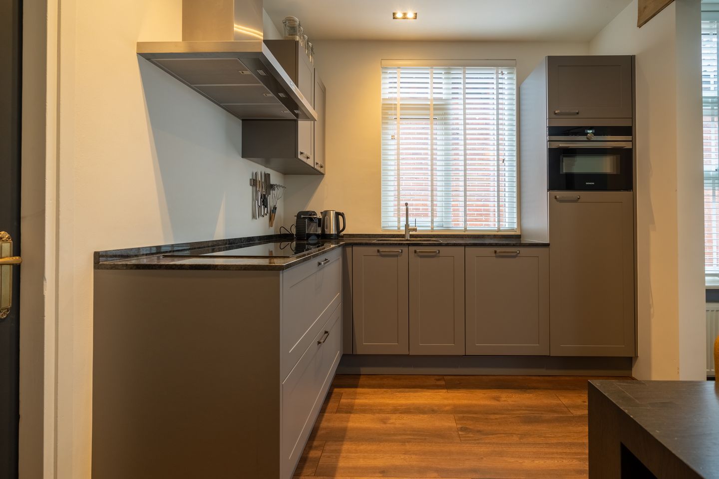 Photo 4 of Ds. Sicco Tjadenstraat C 72