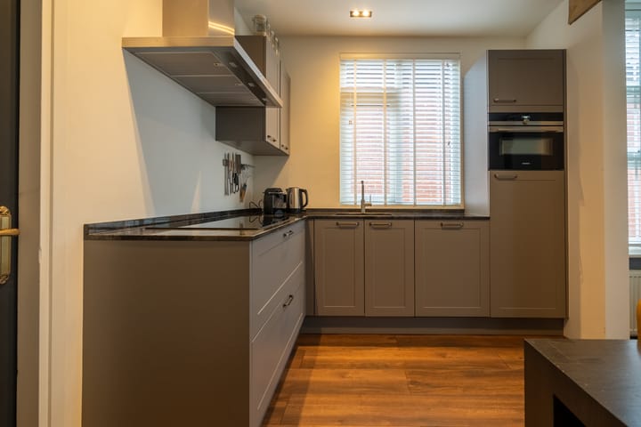 Foto 15 van Ds. Sicco Tjadenstraat C 72