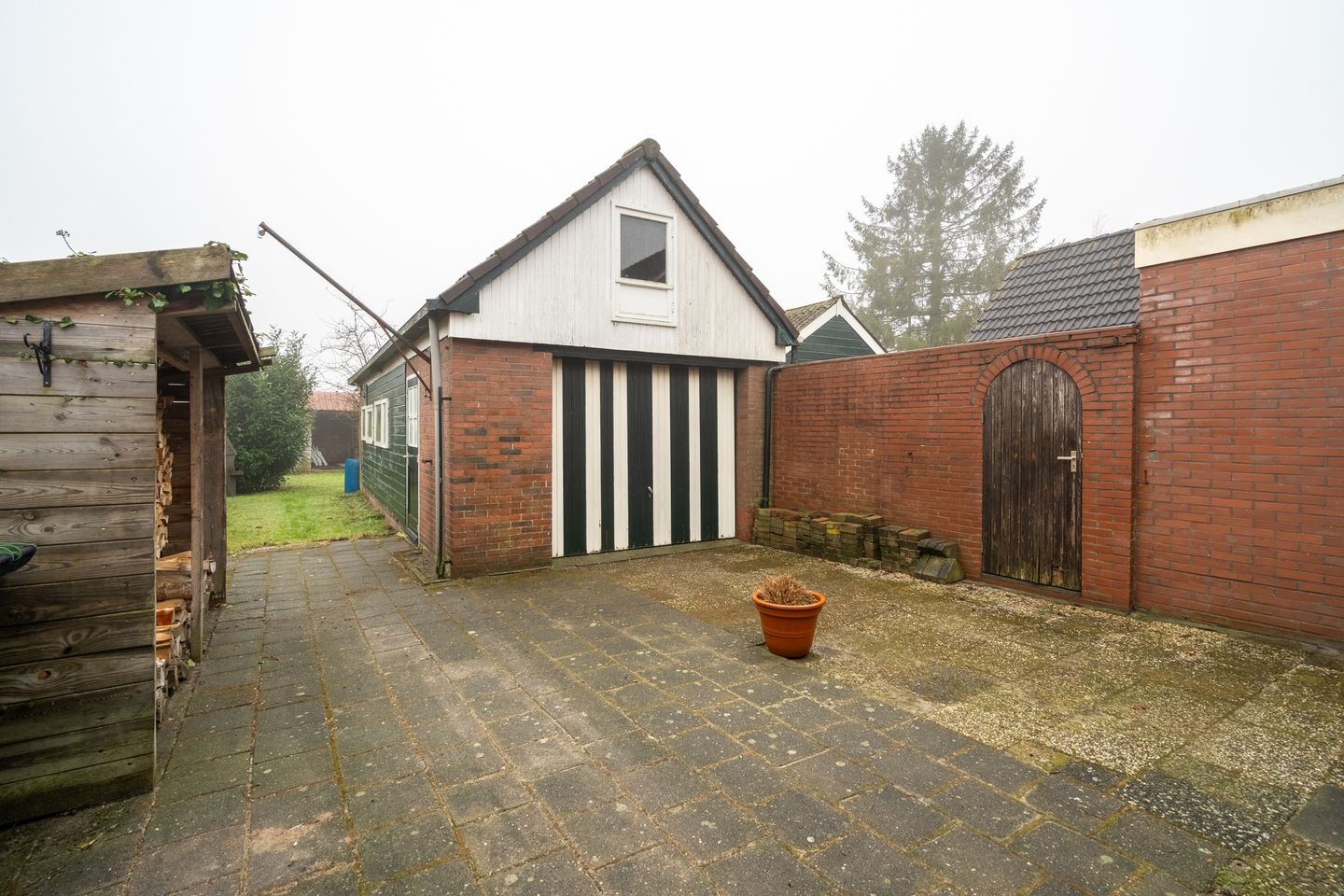 Photo 25 of Ds. Sicco Tjadenstraat C 72