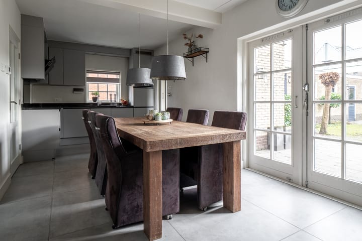 Foto 9 van Pastoor Gloerichstraat 7