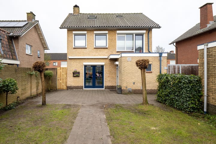 Foto 29 van Pastoor Gloerichstraat 7