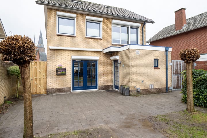 Foto 30 van Pastoor Gloerichstraat 7