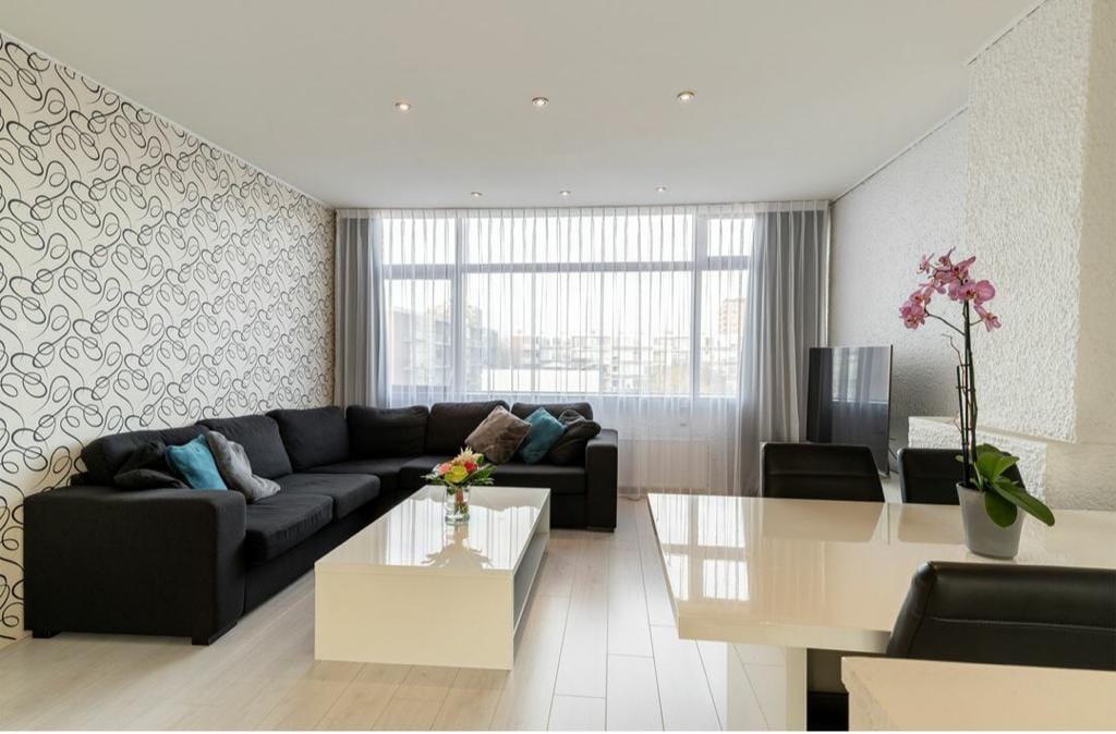 Foto 1 van Einthovenstraat 66