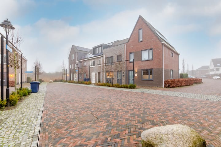 Foto 32 van Frits Zernikeplein 7