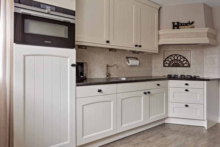 Foto 8 van Verschuurestraat 1