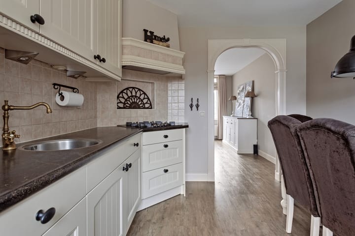 Foto 9 van Verschuurestraat 1