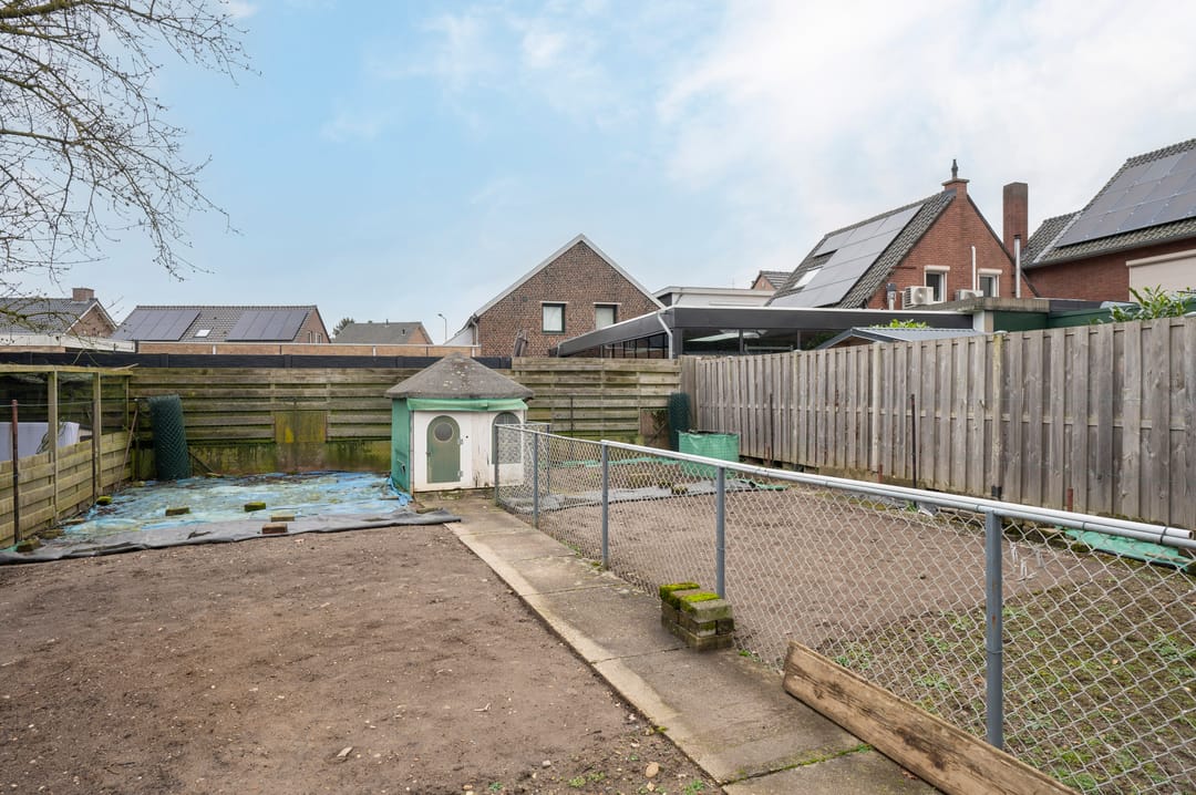 Foto 28 van Beneluxlaan 4