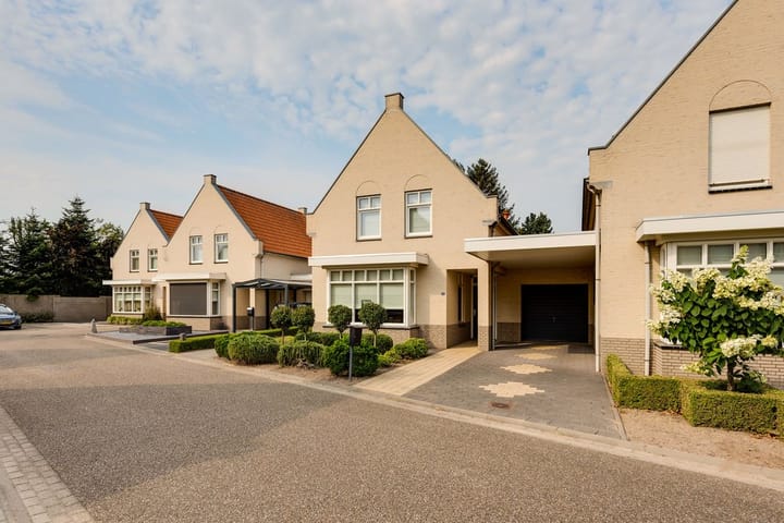 Foto 3 van Peeljuffer 10