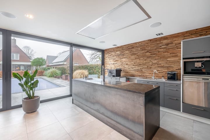 Foto 39 van Moutzhofweg 80