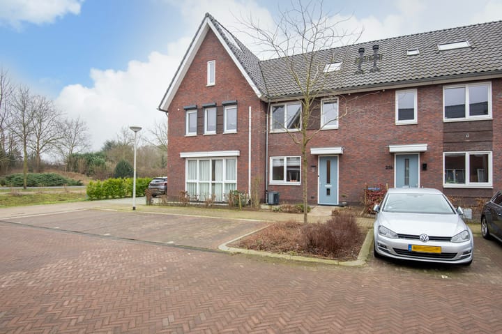 Photo 3 of Vieracker 25-C