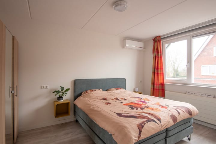 Foto 12 van Vieracker 25-C