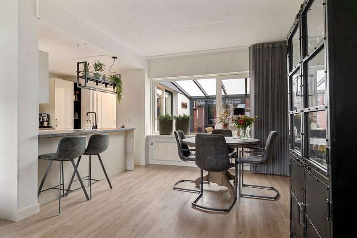 Foto 12 van Dissel 50