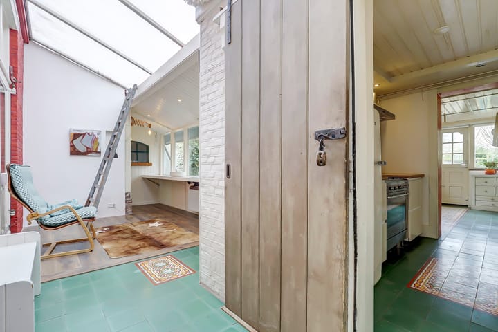 Foto 15 van Haltestraat 43