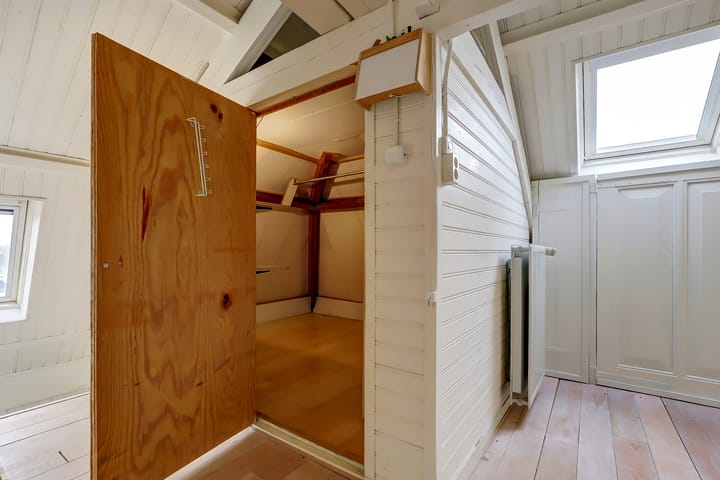 Foto 36 van Haltestraat 43