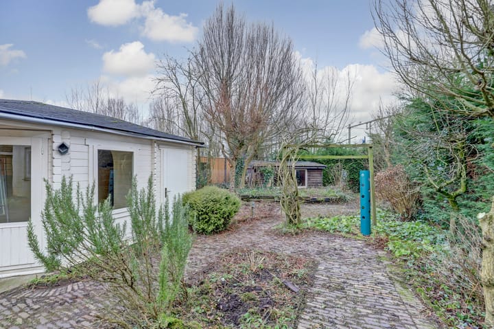 Foto 39 van Haltestraat 43