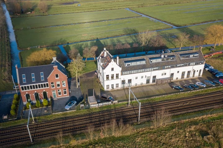 Foto 2 van Stationsweg 63-B