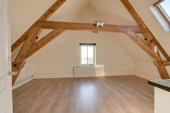 Foto 10 van Stationsweg 63-B