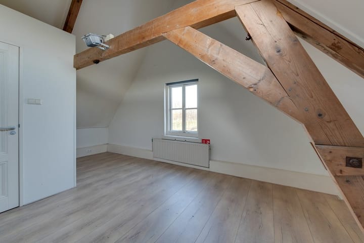 Foto 12 van Stationsweg 63-B