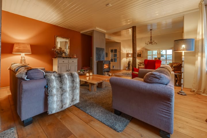 Foto 5 van Eeserstraat 1