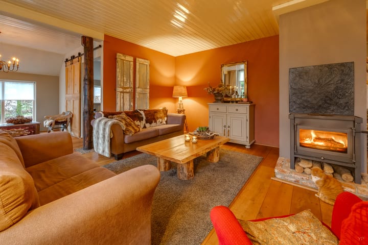 Foto 6 van Eeserstraat 1