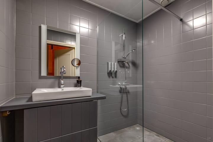 Foto 18 van Eeserstraat 1