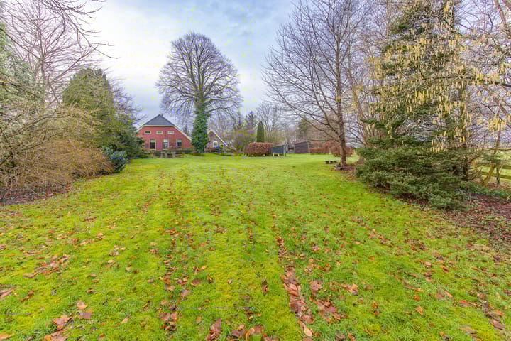 Foto 33 van Eeserstraat 1