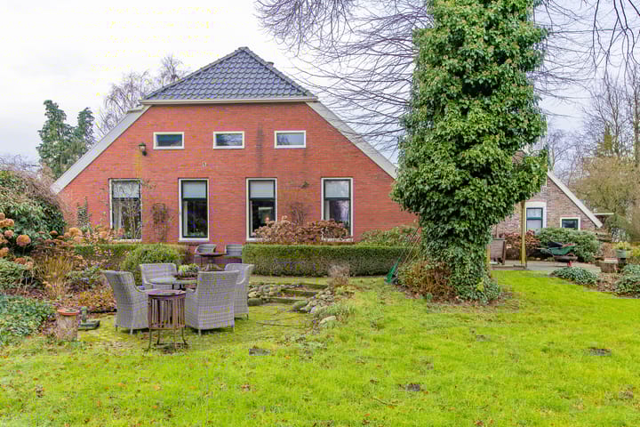 Foto 34 van Eeserstraat 1