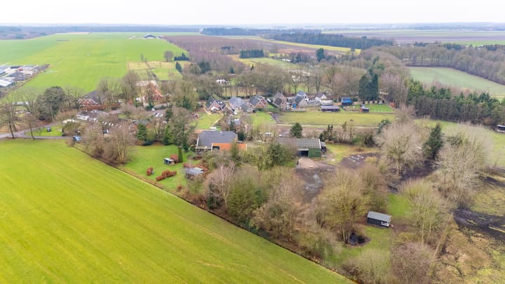 Foto 56 van Eeserstraat 1