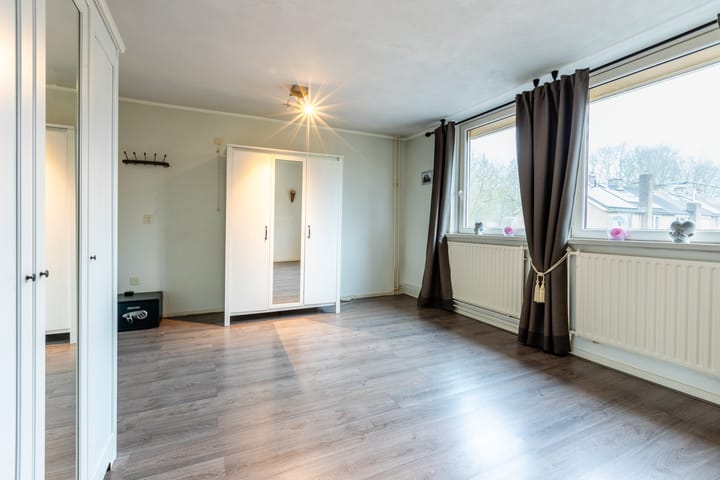 Foto 34 van Plevierstraat 15