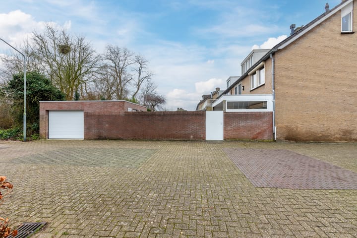 Foto 62 van Plevierstraat 15