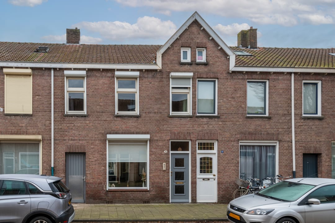 Photo 1 of Arent van 's Gravesandestraat 30