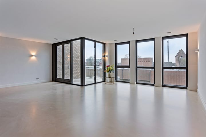 Foto 2 van Carmelietenstraat 49