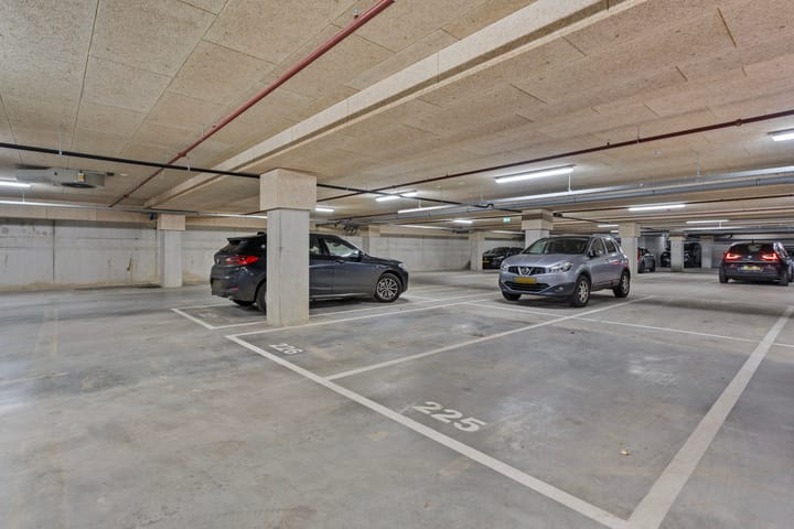 Foto 33 van Carmelietenstraat 49