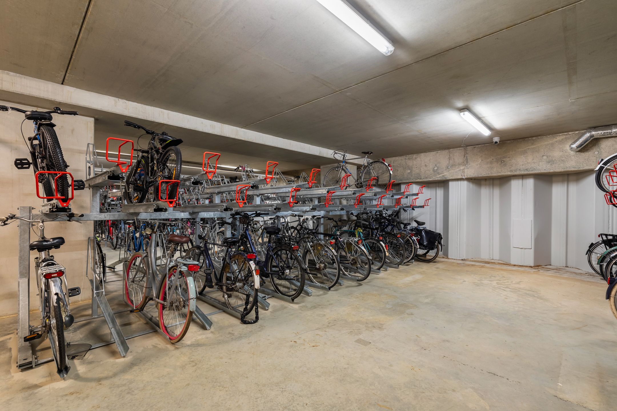 Foto 39 van Kruisplein 552