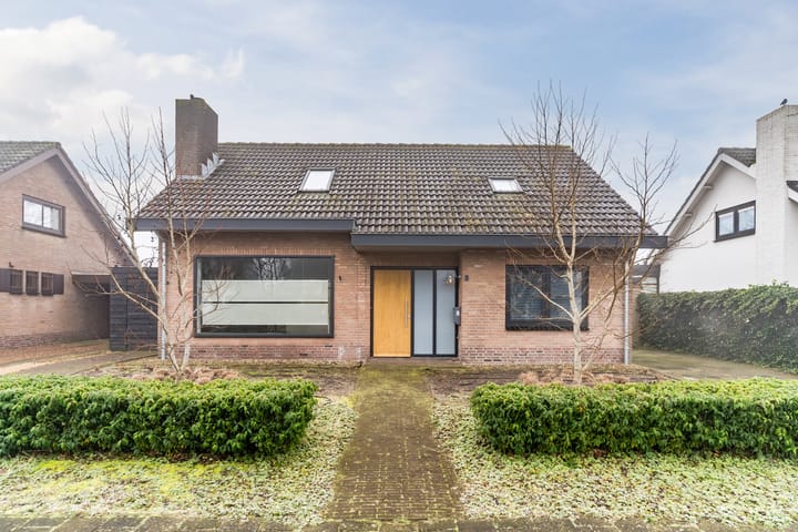 Foto 5 van Middelbosstraat 8