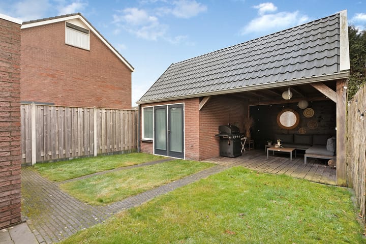 Foto 6 van Ribesstraat 21