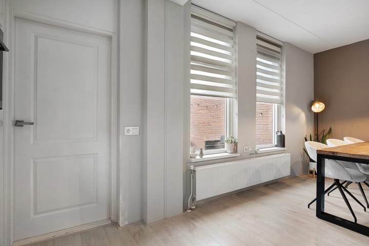 Foto 16 van Ribesstraat 21