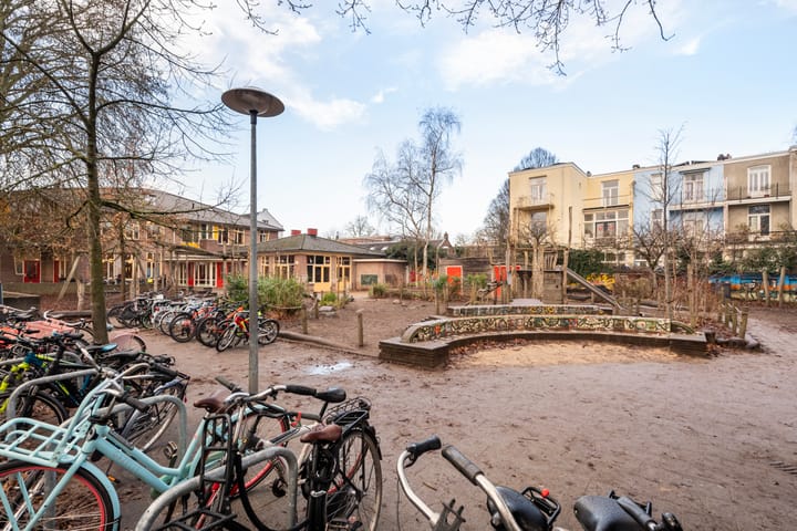 Foto 31 van Mgr. van de Weteringstraat 29