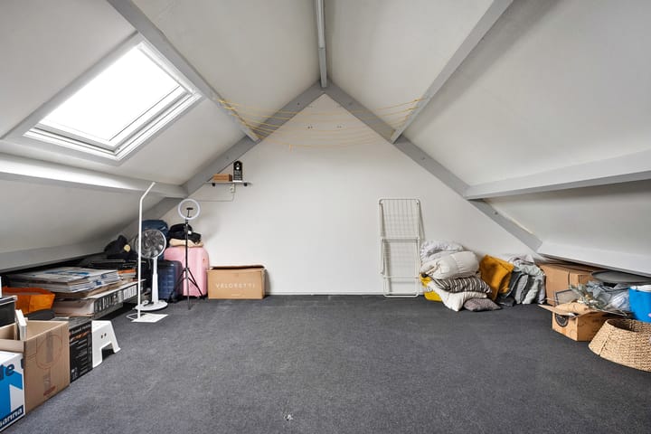 Foto 32 van Ribesstraat 21