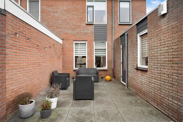 Foto 35 van Ribesstraat 21