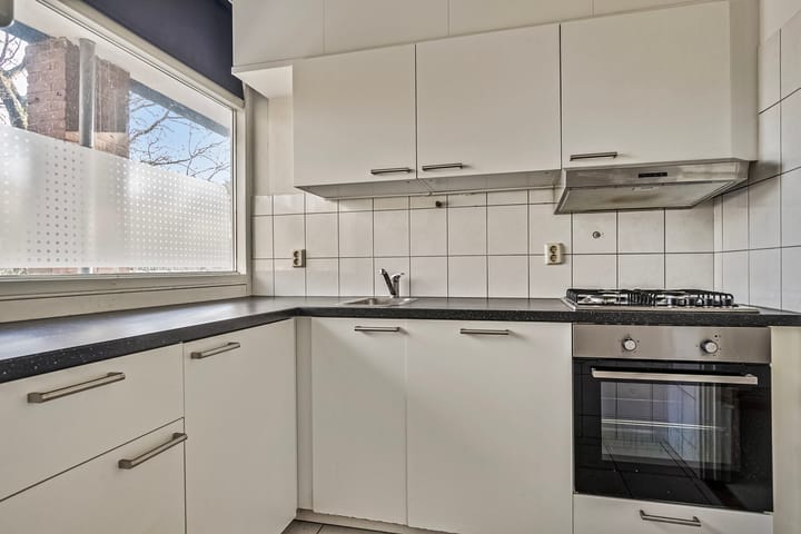 Foto 5 van Anna van Burenlaan 132