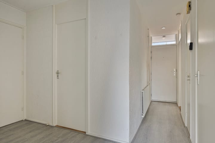 Foto 16 van Anna van Burenlaan 132