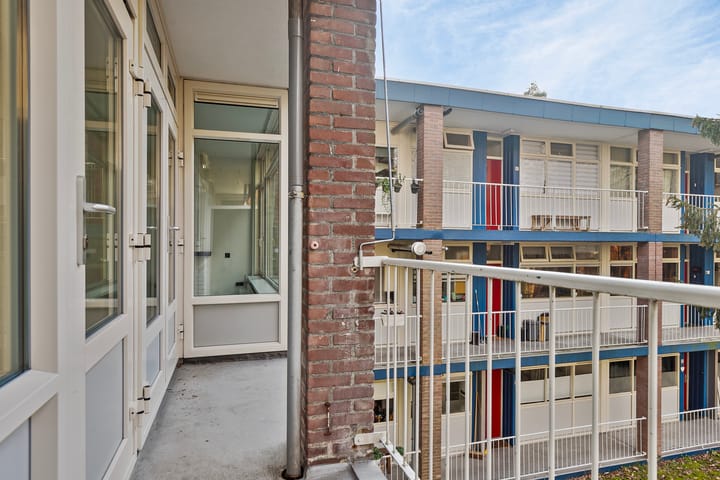 Foto 18 van Anna van Burenlaan 132