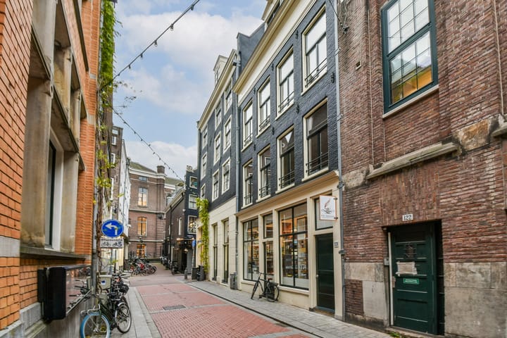 Foto 2 van Langebrugsteeg 13-2