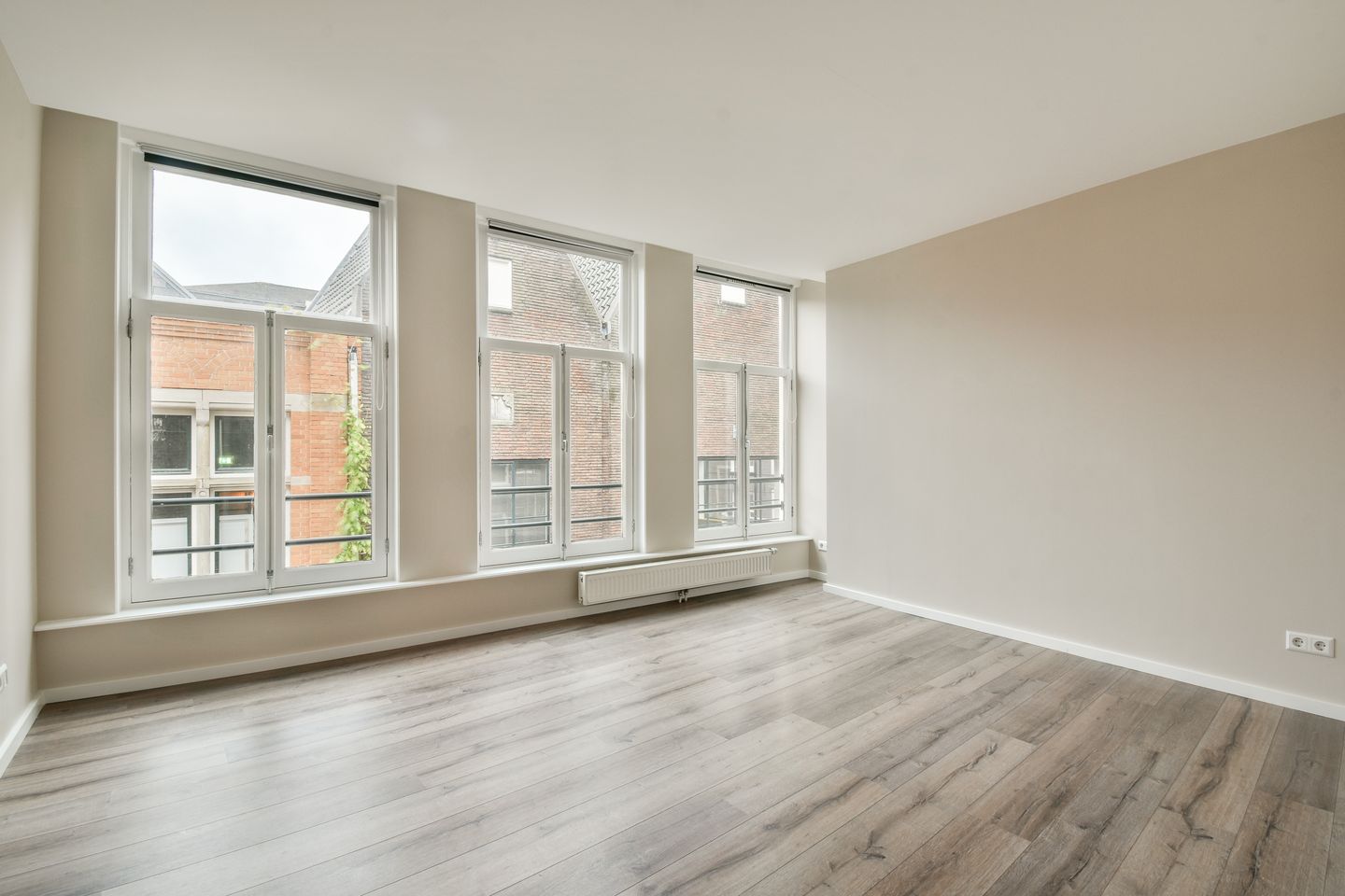 Foto 5 van Langebrugsteeg 13-2