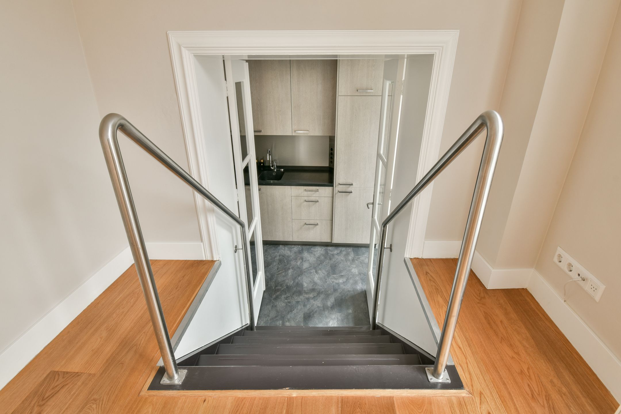 Foto 9 van Langebrugsteeg 13-2