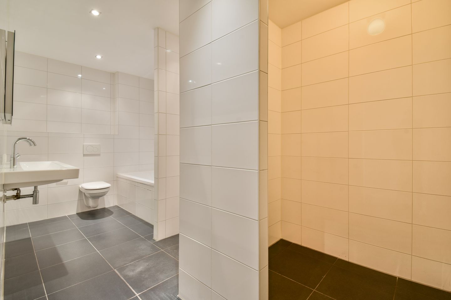 Foto 14 van Langebrugsteeg 13-2